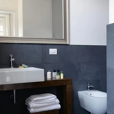 Art Design Con Terrazzo By Logicasa Apartment Lake Como